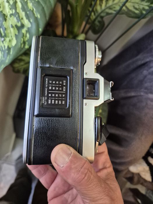 SLR Minolta XD5 cu obiectiv