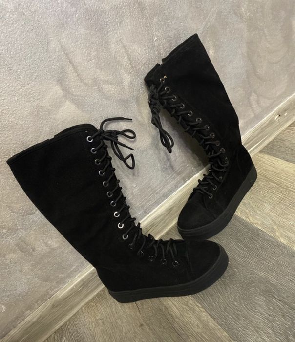 Cizme cu șnur din catifea,marimea 39!