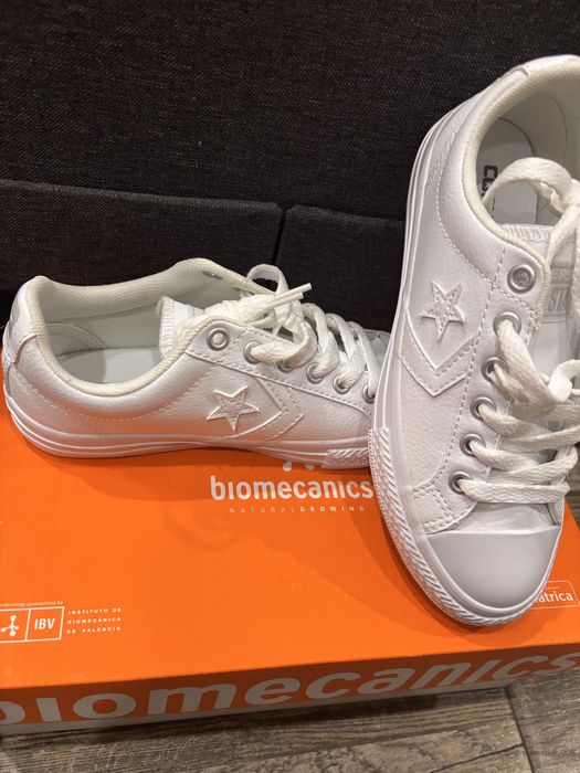 Кожени кецове Converse All Stars, EU 31,5 , чисто нови