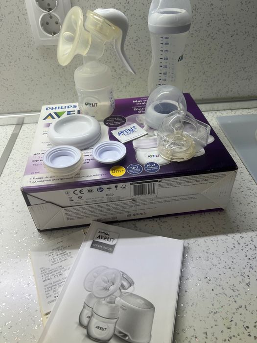 Помпа за кърма на Avent