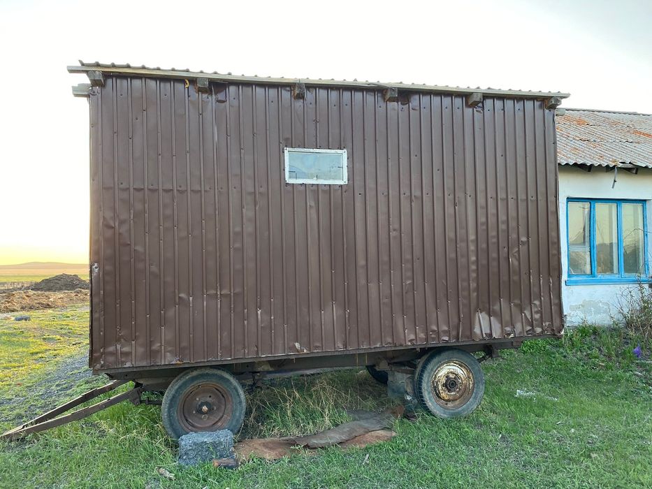 Передвижной вагончик