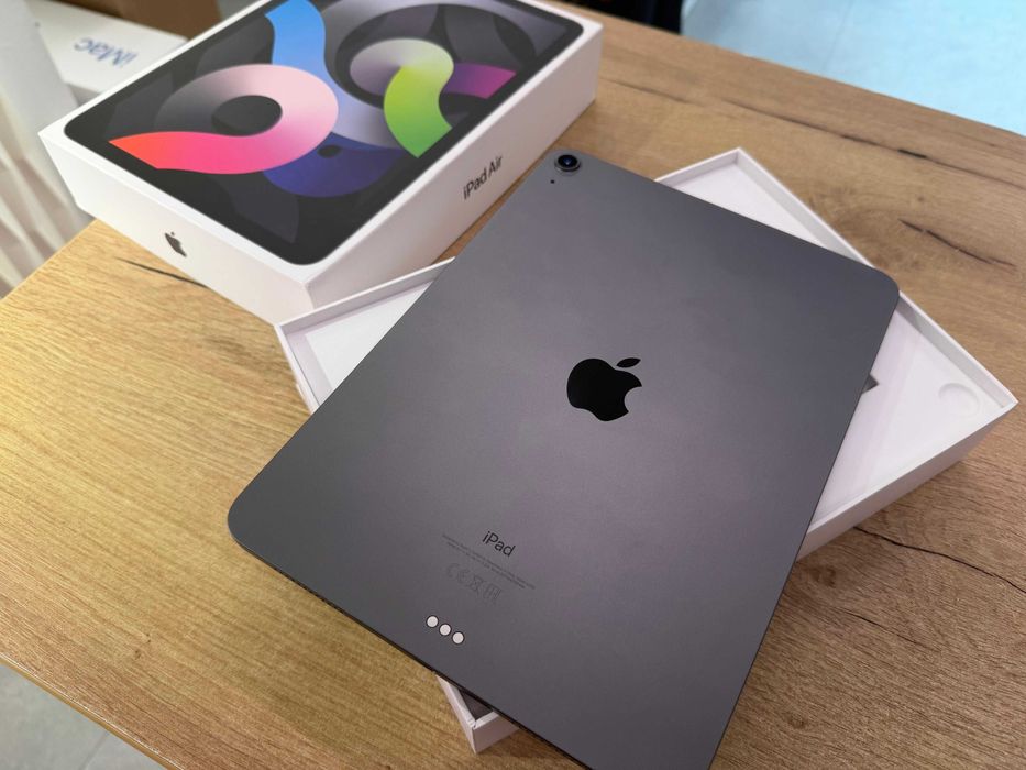 Apple iPad Air (4th generation) 64GB – baterie 96% – stare foarte bună