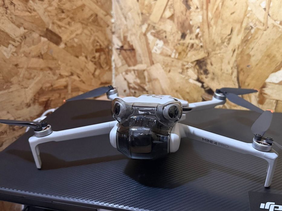 Дрон dji 4 mini pro