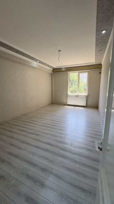 Срочно продаю 3шку в жк Хонсарой, на Юнусабаде-19