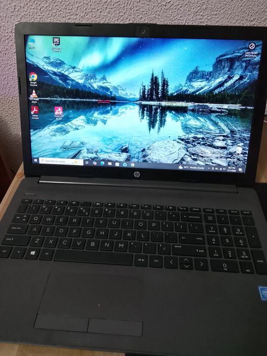 Laptop HP plus geanta transport