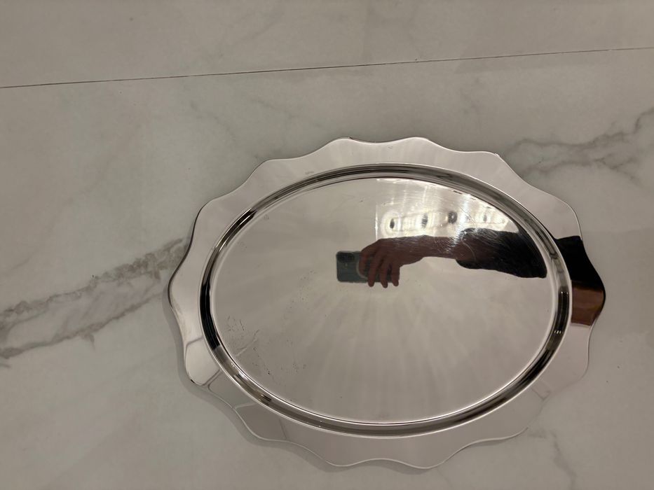 Platou original MESA Italia – tava servire eleganta design din inox