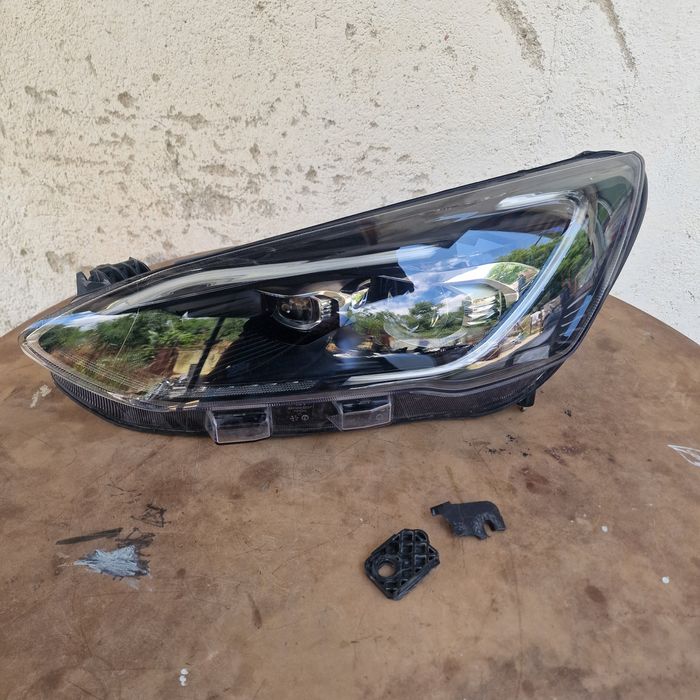 Ford Focus mk4 2019 full led 18-22 ляв фар