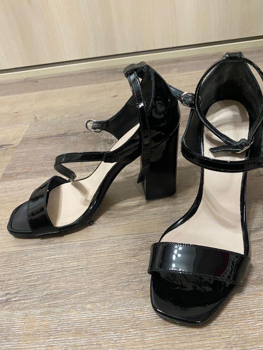 7 perechi sandale dama piele