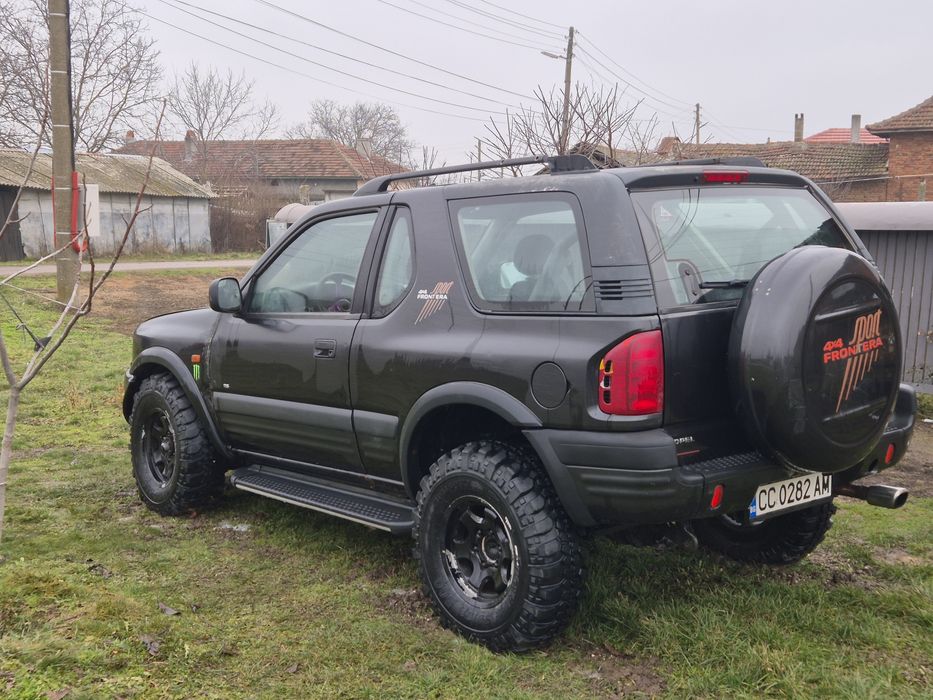 Opel Frontera 2.2 Бензин