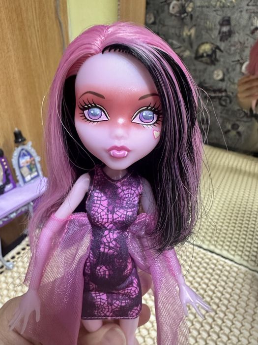 Продам куклу   монстр хай!