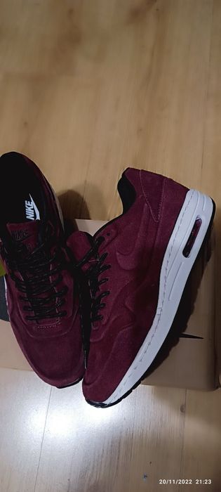 NIKE-Дамски Кожени Маратонки-Естествен велур.