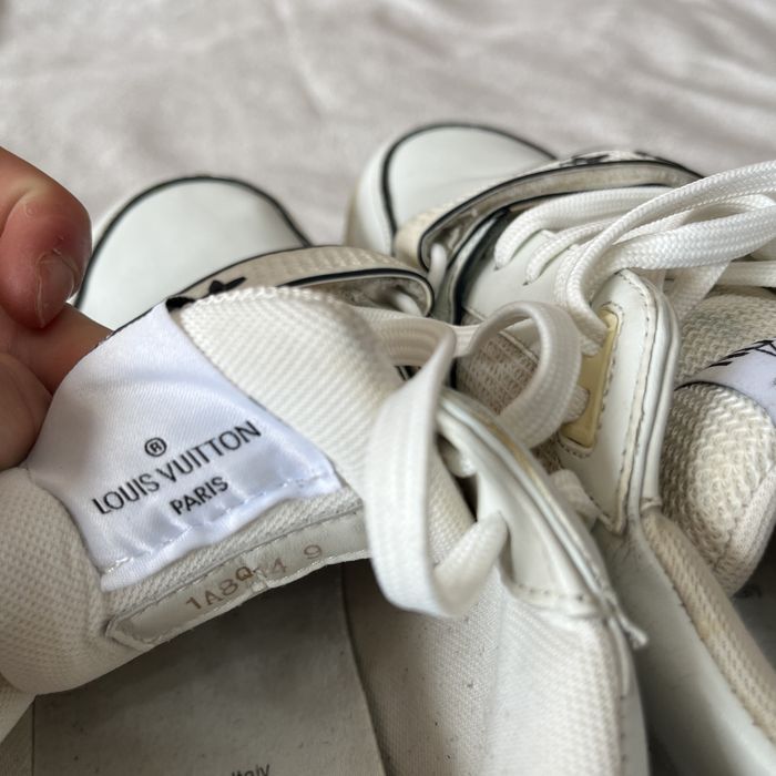 Adidasi Louis Vuitton