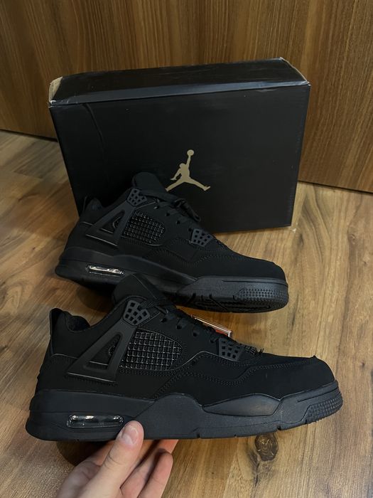 jordan 4 black cat marimea 42