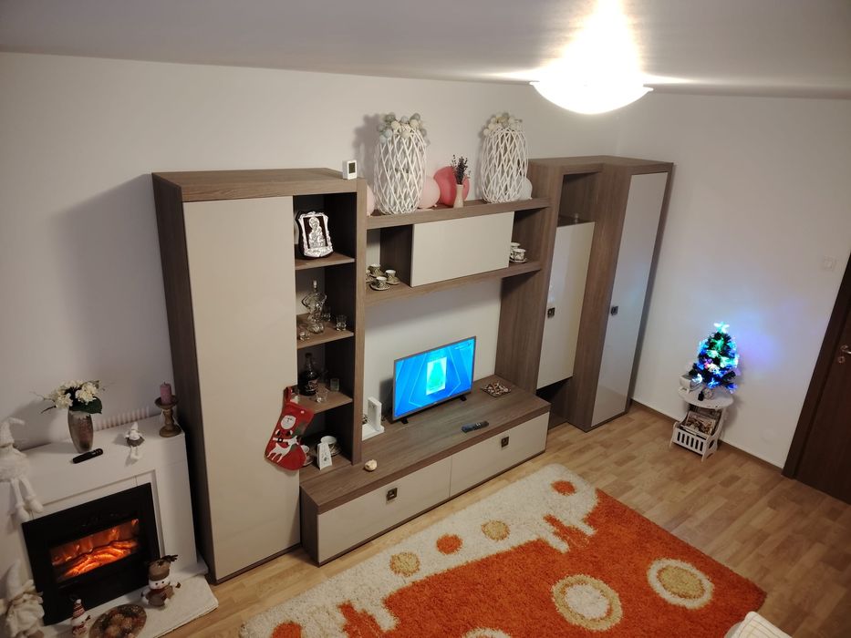 Proprietar închiriez Ap.0741706441