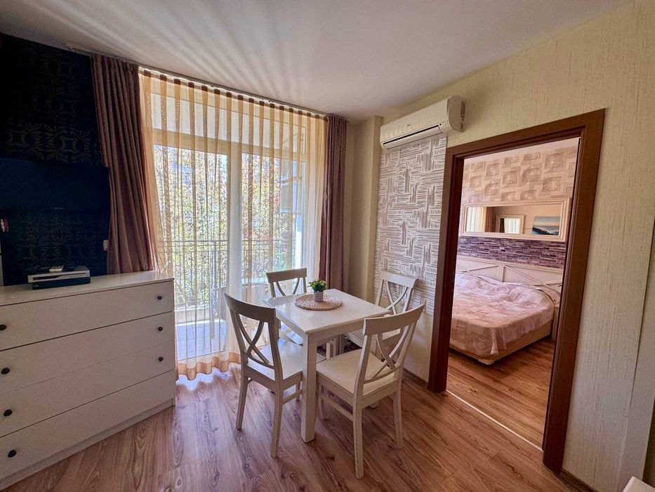 Продава се Двустаен апартамент в к.к. Слънчев бряг - 65 кв.м за 721 €/кв.м - Снимка #4