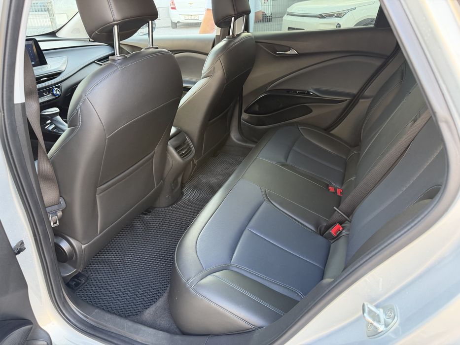 Buick velite 6 tozza