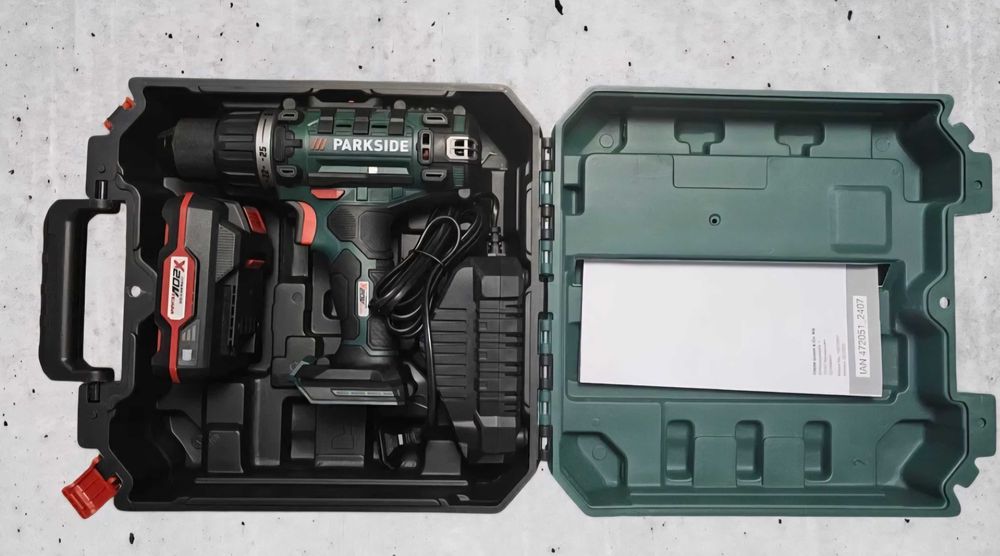 Bormasina/ Autofiletanta cu acumulator 20V 2Ah si incarcator PARKSIDE