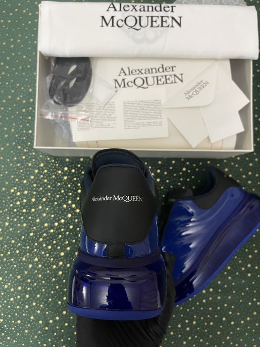 Alexander McQueen Navy Lux Gloss