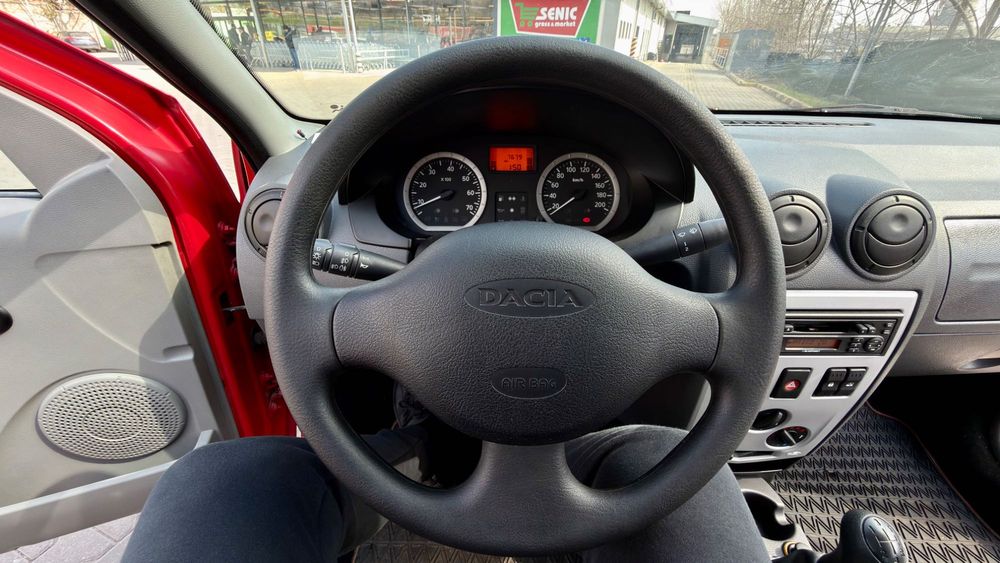 Vand Dacia Logan Laureate 2007 1.4 MPI 7700 km