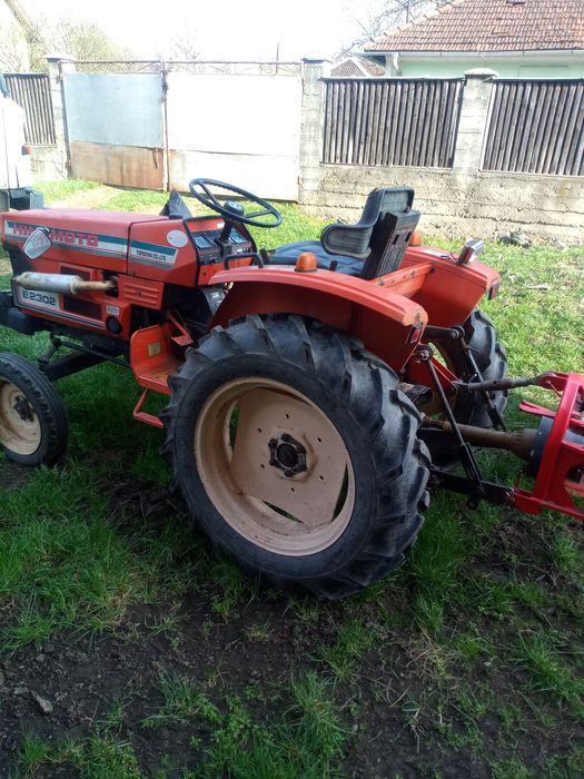 Tractor hinomot 2203