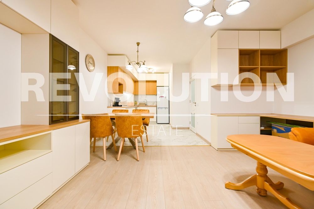 Дава се под наем Двустаен апартамент в София, Зона Б-18 - 68 кв.м за 1000 € - Снимка #1