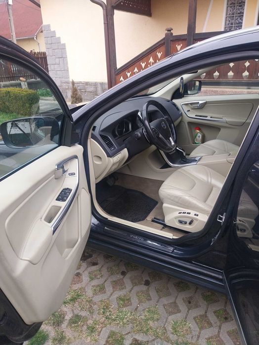 Volvoxc60 d4 2014 automata