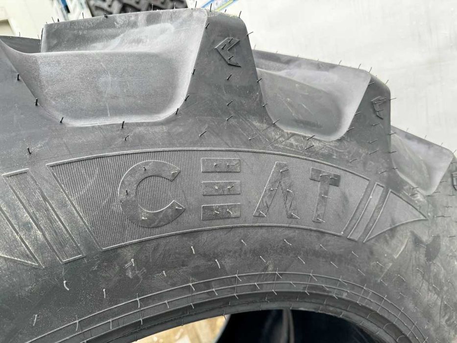 Anvelope noi CEAT 420/85R38 radiale pentru DEUTZ-FAHR