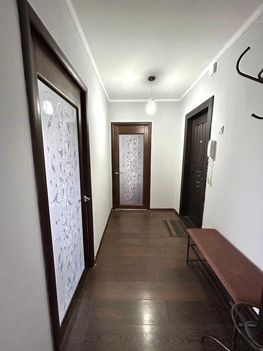 Продаётся 2 комн квартира