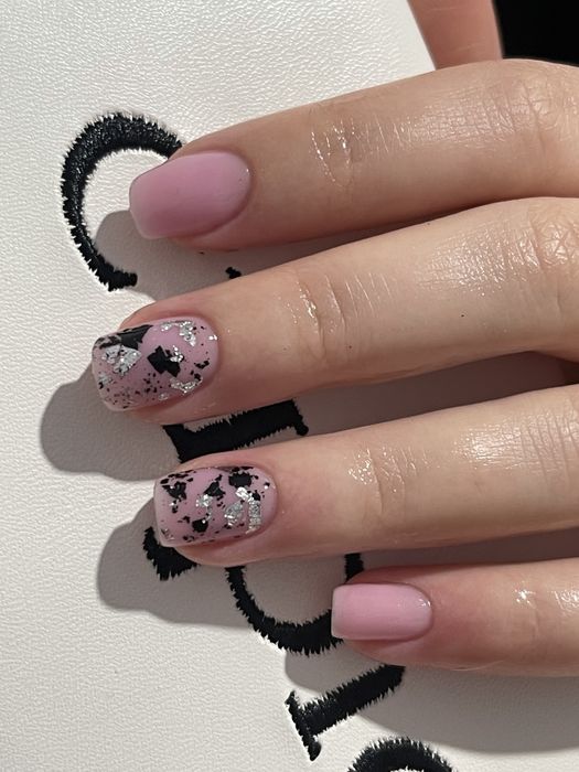 Mani*Pedi semi 150/intretinere gel*pedi semi 210