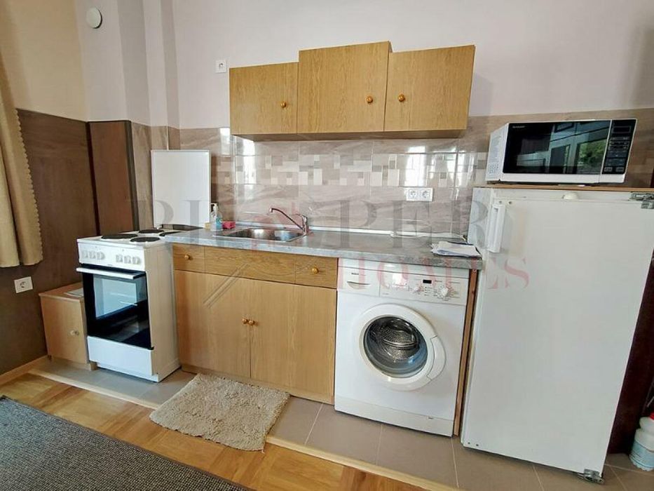 Дава се под наем Двустаен апартамент в Велико Търново, Акация - 65 кв.м за 280.5 € - Снимка #1