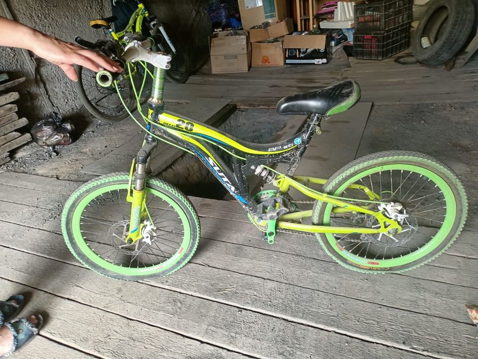 Велосипед зелёный