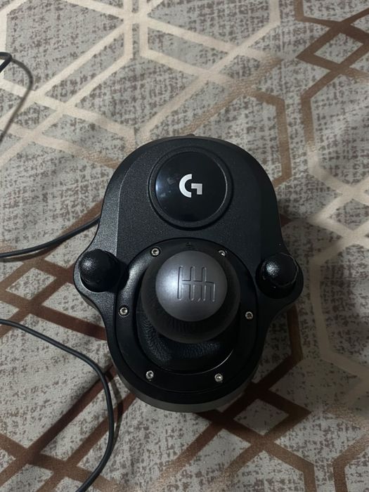 Volan Logitech G29 cu schimbator