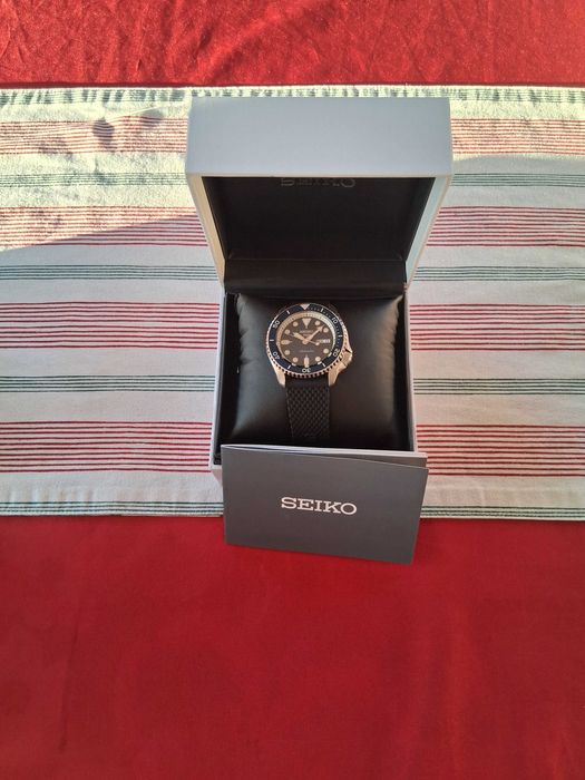 Seiko 5 Sports SRPD71K2