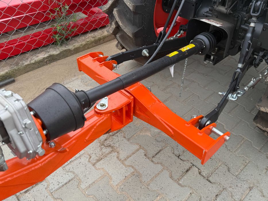 Măturătoare comunală autocolectoare pentru tractor - Piese de schimb