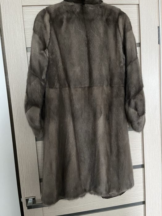 Продам норковую шубу.