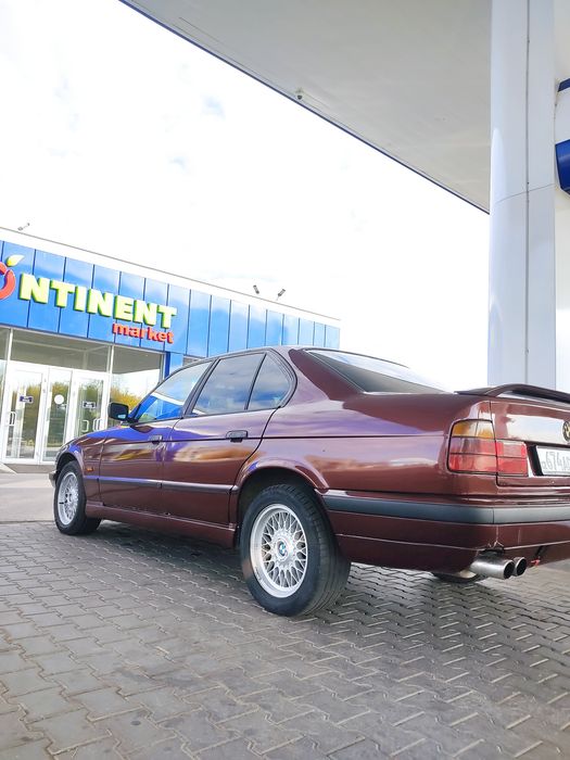 Продам бмв е34 530i