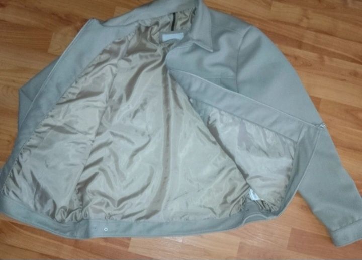 Geaca mărimea xl stare impecabilă