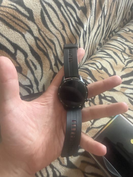 Чесы huawei наручные