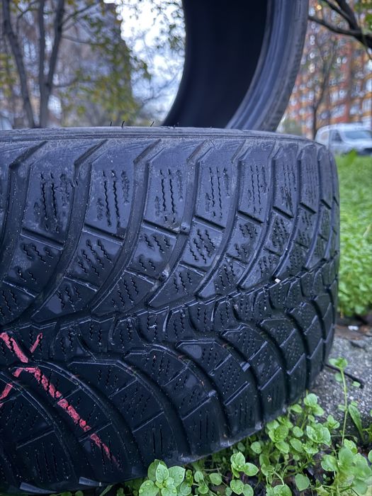 Зимни гуми 255/35/19
