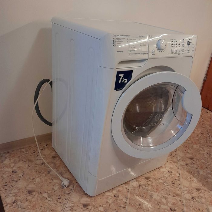 Пералня, автоматична, Indesit