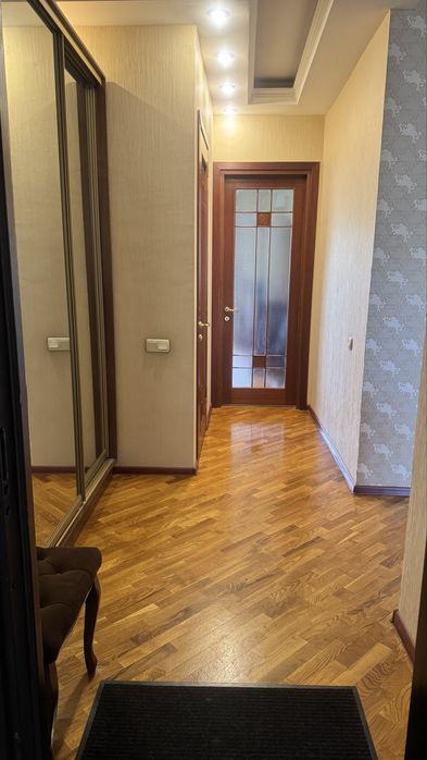 Продам квартиру 4-х комнатная