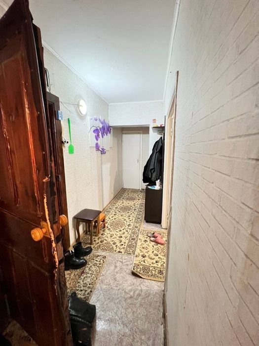 Продам 2 комнатную квартиру