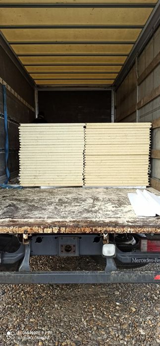 Panou sandwich calitatea 1