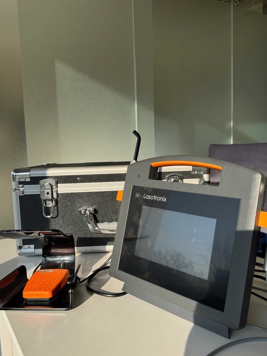 Laser profesional albire dentară Lasotronix Smart M Pro