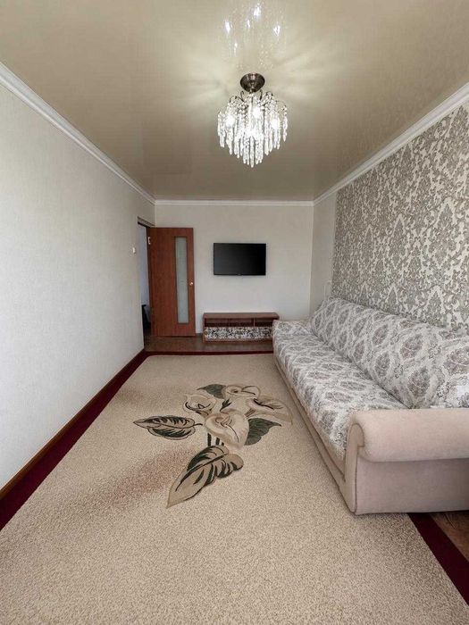 Продам 2х комн кв 8мкр