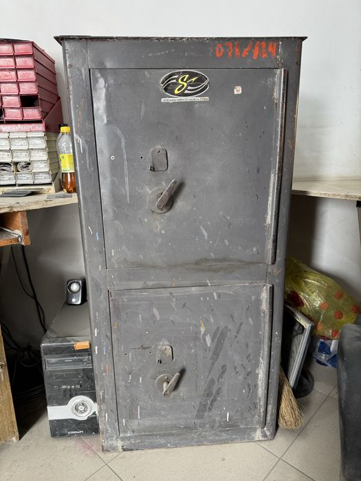 Сейф металлический, СССР