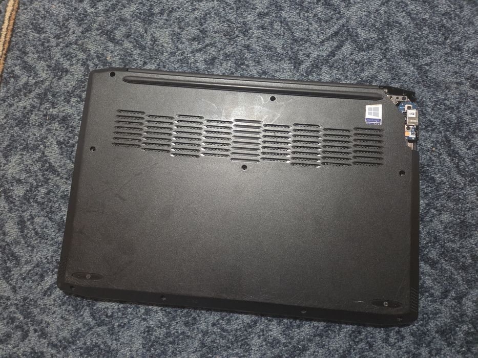 Vând Laptop lenovo ideapad i5 Gaming GTX