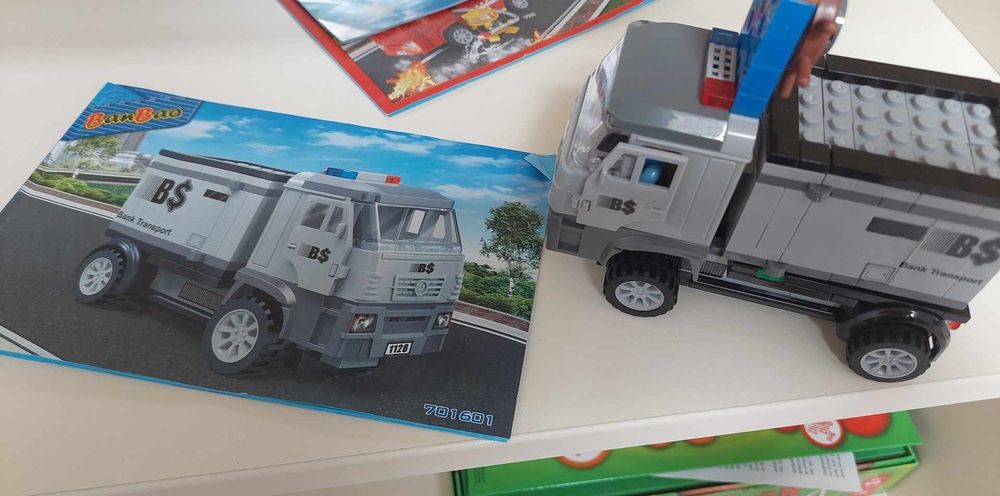 Lot jucarii copii - masina cu sunete, jocuri cu Lego