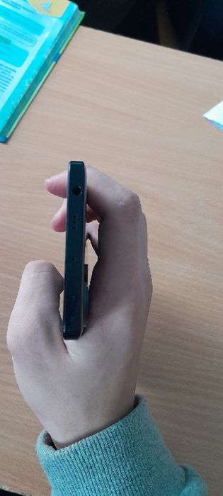 .Продам Poco F5.