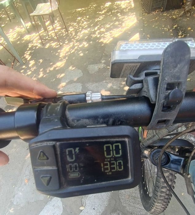 Bicicleta electrica Rockrider est-100